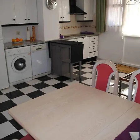 The Old Pearl Daire Torremolinos